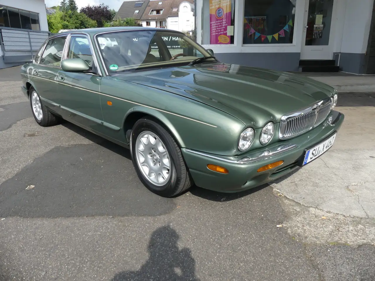 Jaguar Sovereign