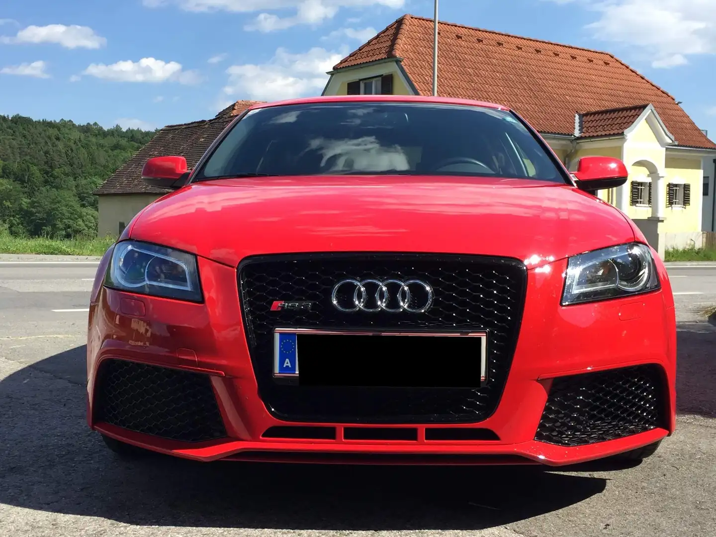 Audi RS3 A3 SB 2,5 TFSI quattro S-tronic Červená - 1