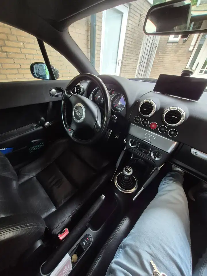 Audi TT 1.8 5V Turbo, foto 2