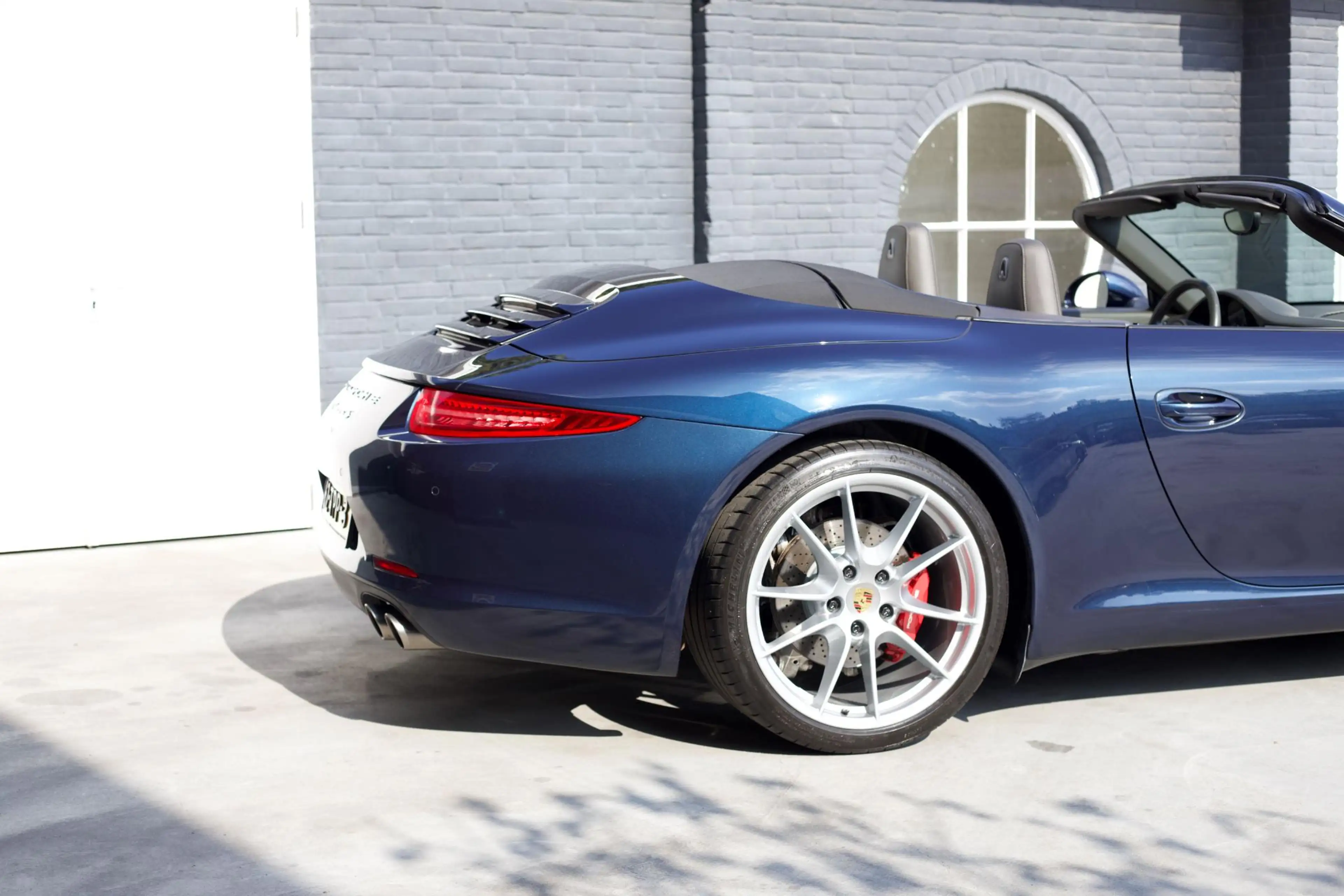 Porsche 991 Cabrio 3.8 Carrera S — photo 23