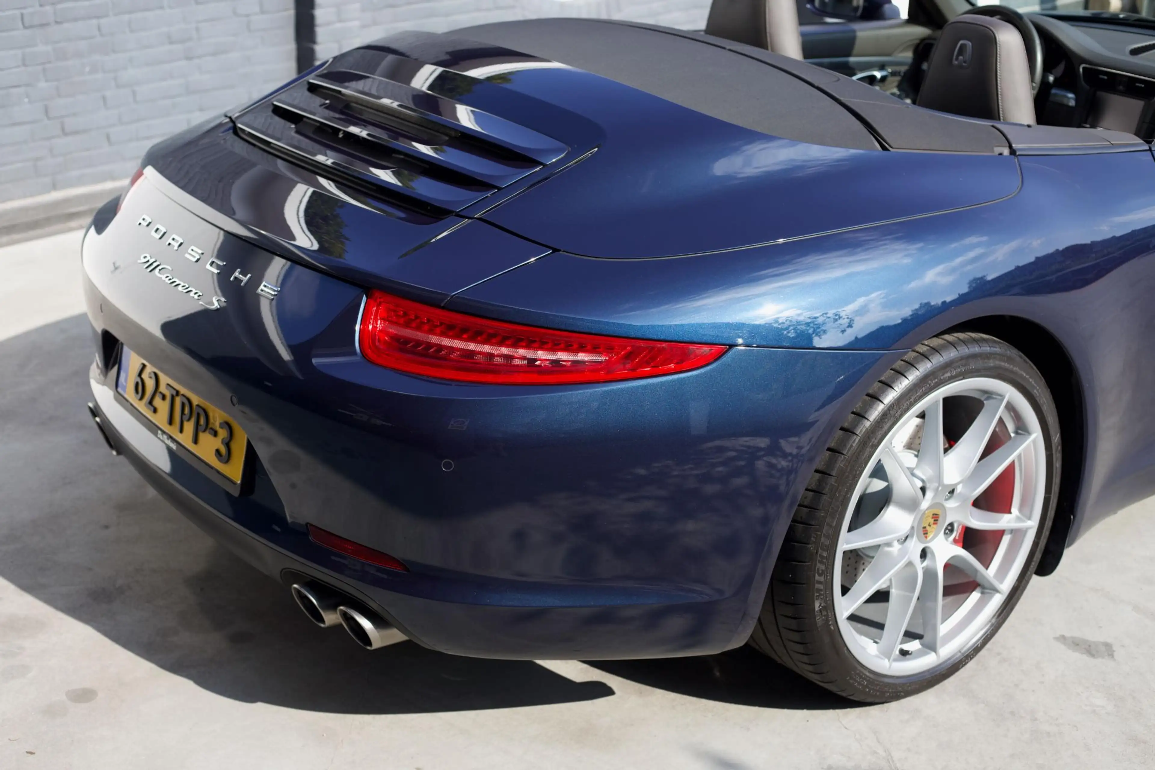 Porsche 991 Cabrio 3.8 Carrera S — photo 24
