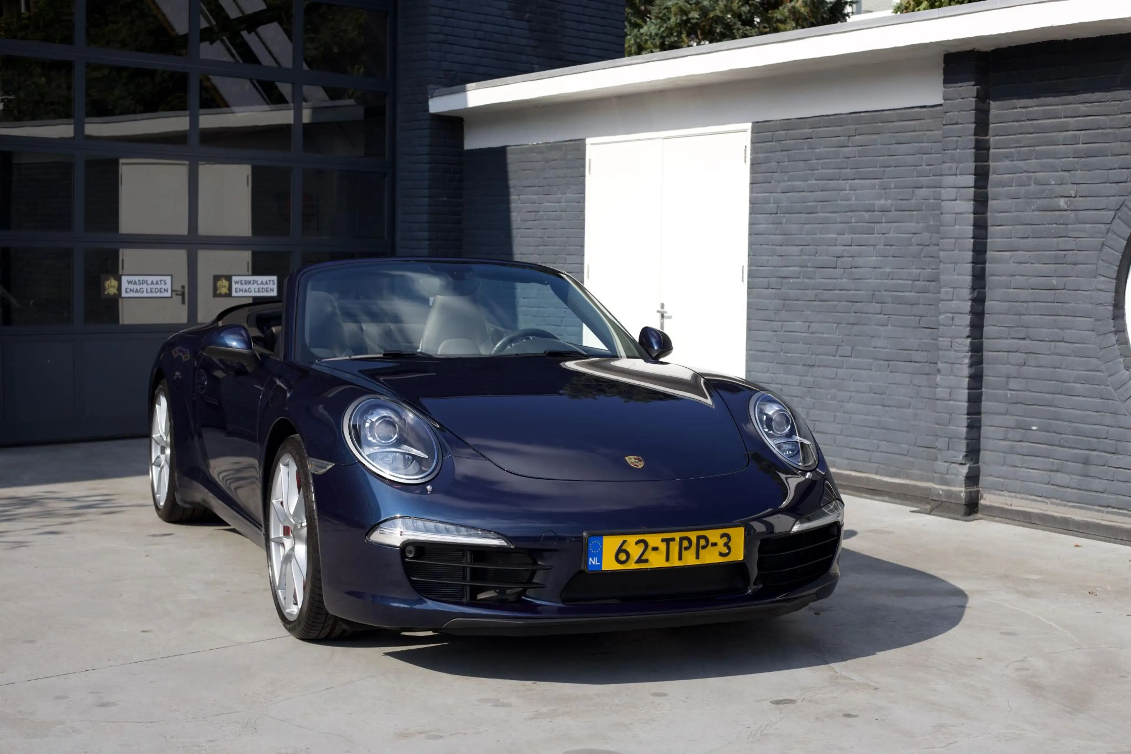 Porsche 991 Cabrio 3.8 Carrera S — photo 26