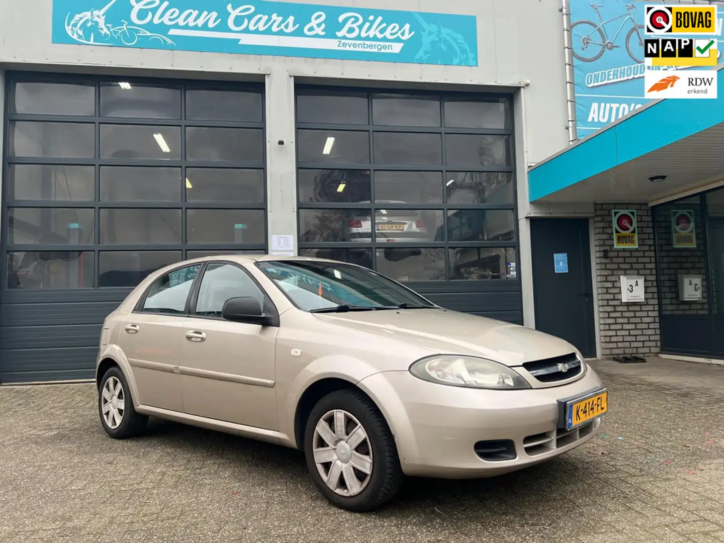 Chevrolet Lacetti 1.4-16V Spirit Коричневий - 1
