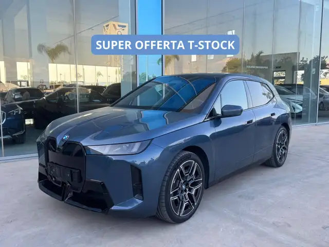 BMW iX xdrive45 MSport Pro - SUPER OFFERTA T-STOCK