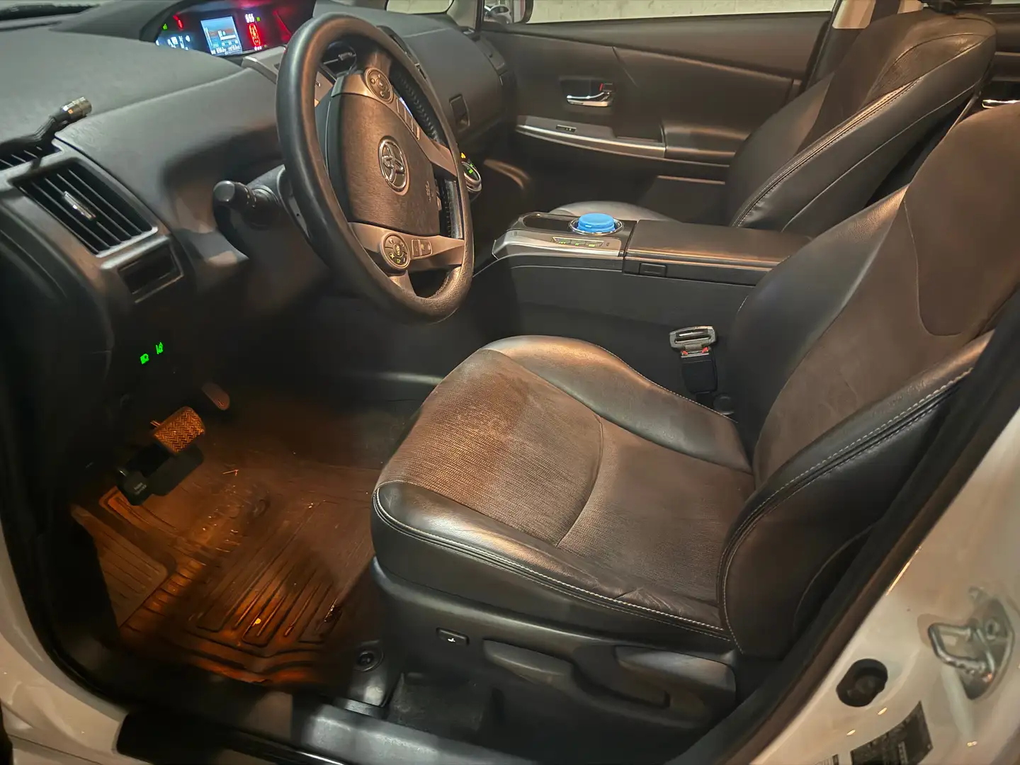 Toyota Prius+ Prius+ III 2012 1.8h Active ecvt my18 Blanco - 1