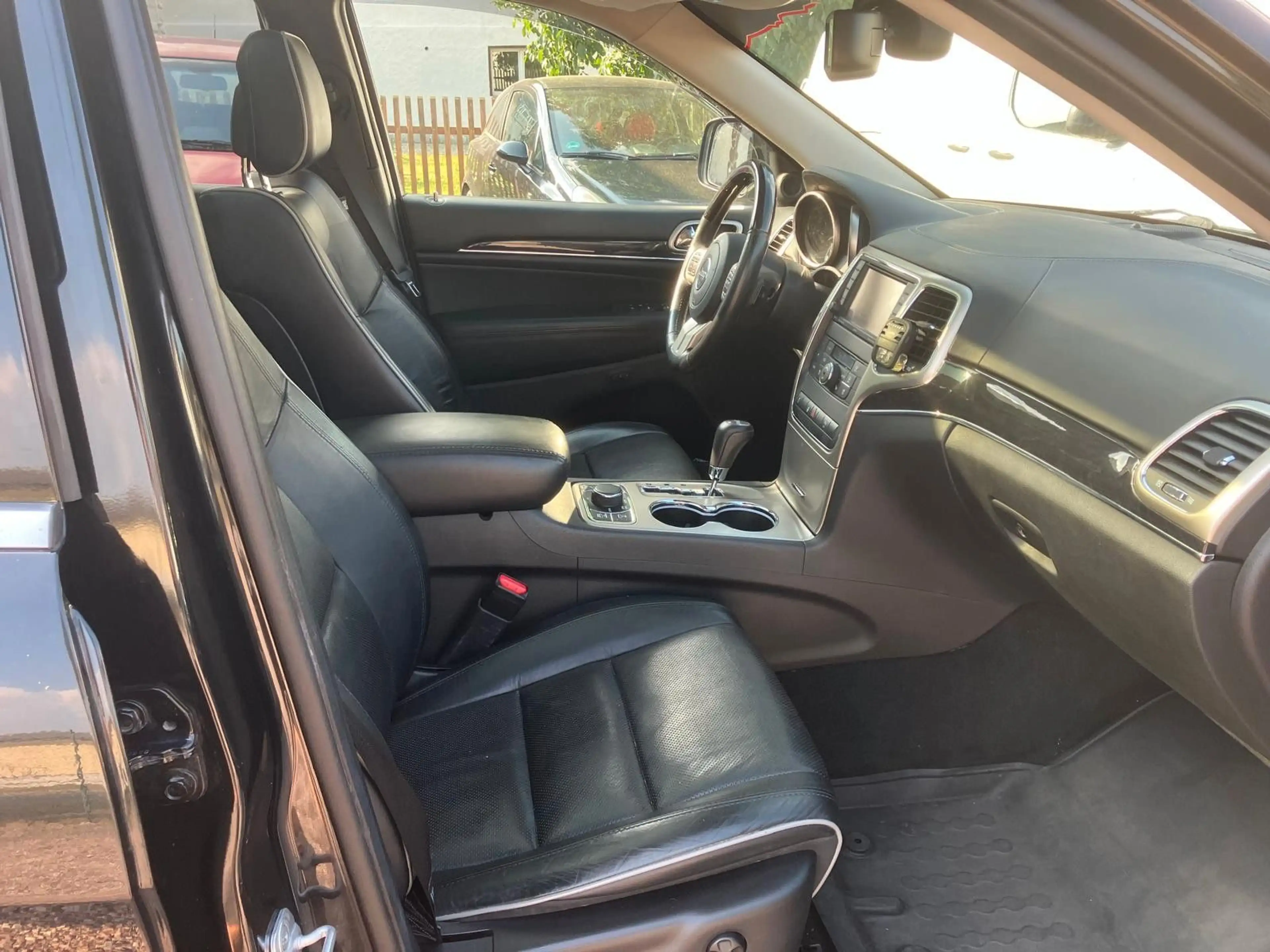 Jeep Grand Cherokee 3.0 CRD Overland — photo 10