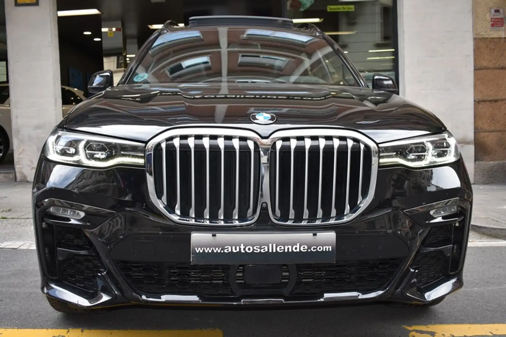 BMW X7 xDrive 30dA Černá - 2