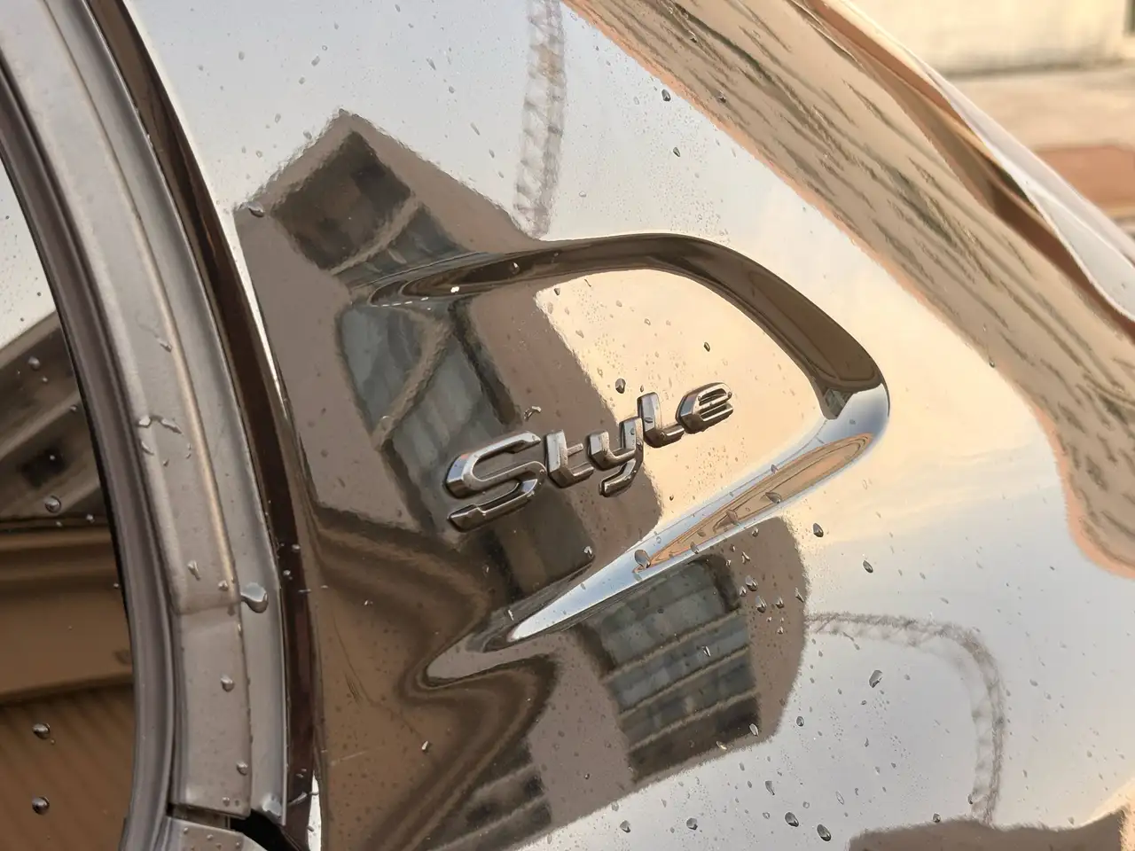 Peugeot 208 208 — photo 4