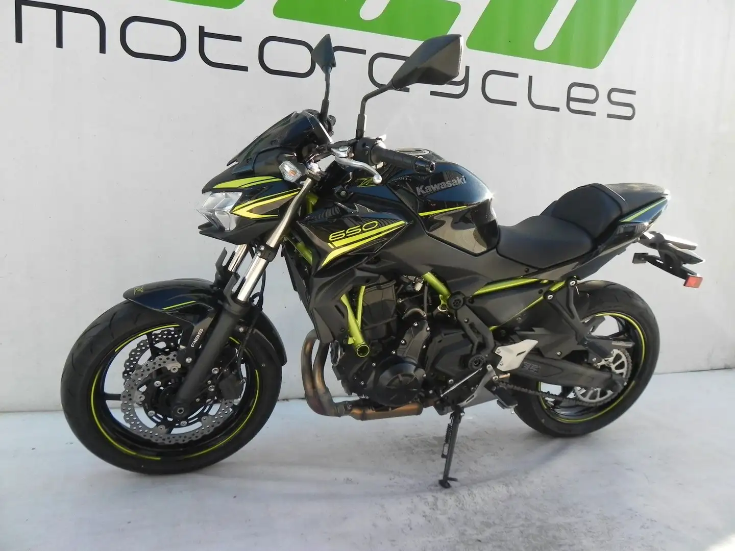 Kawasaki Z 650 ABS Schwarz - 2
