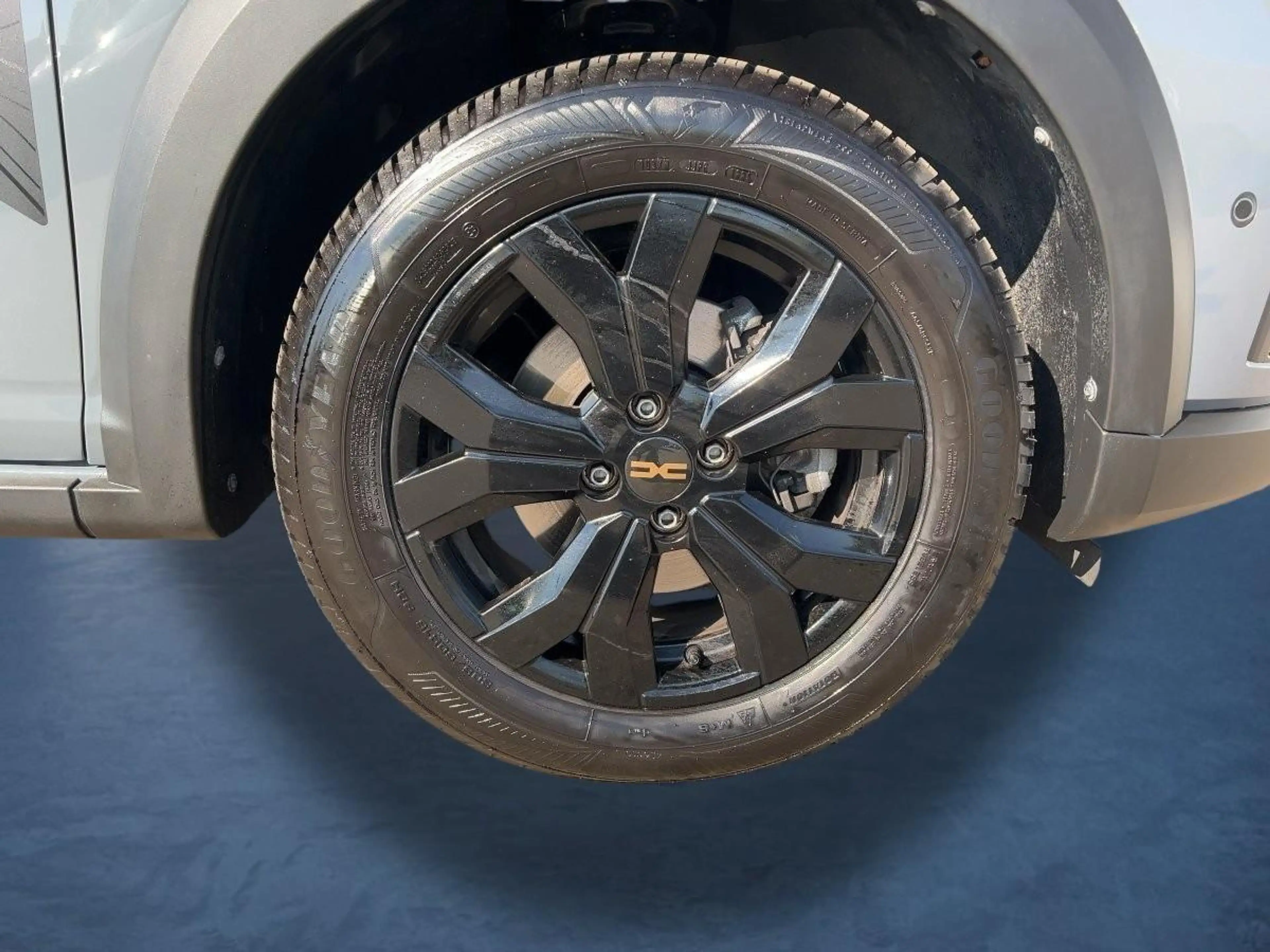 Dacia Jogger Expression TCe 110 7-Sitzer — photo 20