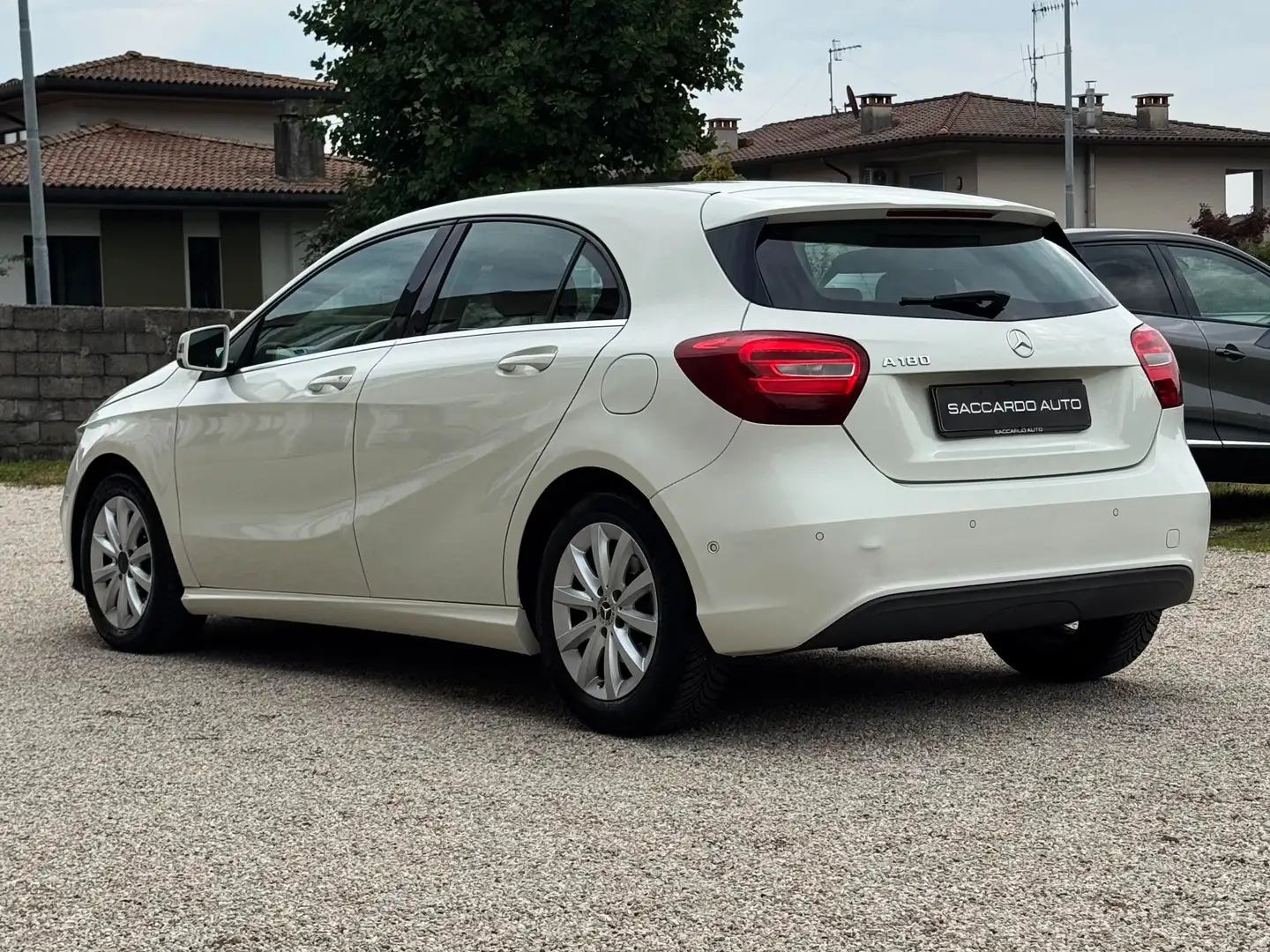 Mercedes-Benz A 180 d Executive auto | APPLE CARPLAY+GARANZIA Bianco - 2