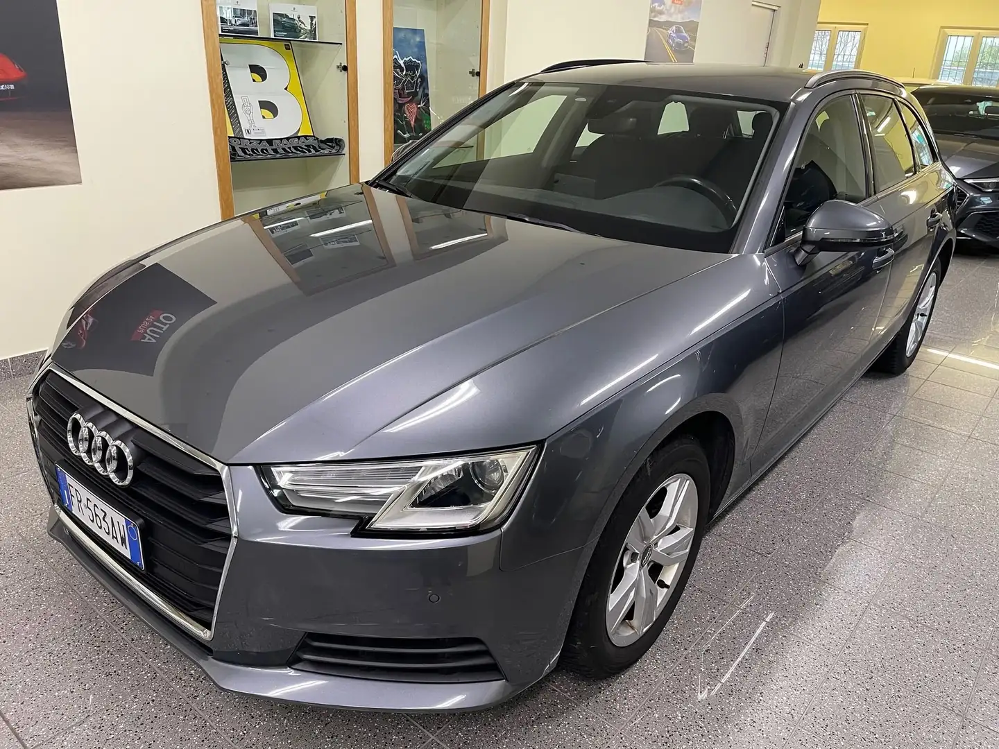 Audi A4 Avant 2.0 TDI S-Tronic Business SCONTO PROMO PLUS Grey - 2