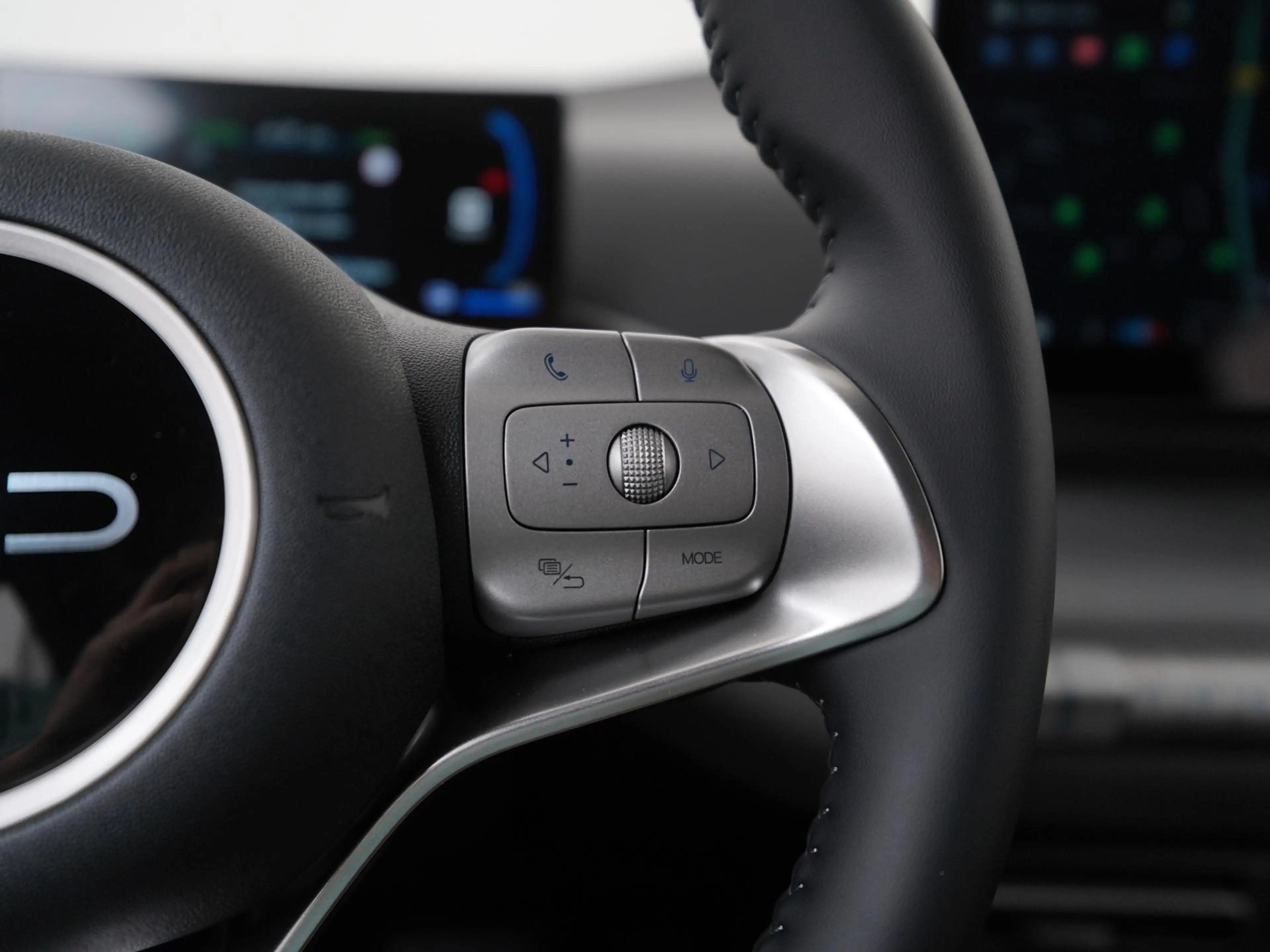 BYD Dolphin Surf Boost 43 kWh | Digital Cockpit | Navigatie | Zonda — photo 9