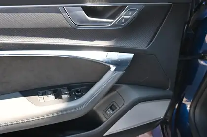 Annonce voiture d'occasion Audi RS7 - CARADIZE