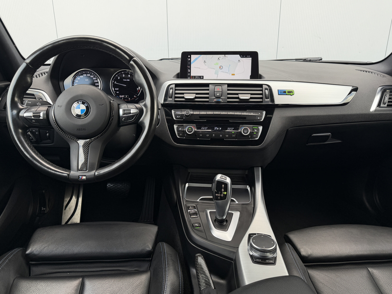 BMW 118 1-serie 118i Corporate Lease Executive M-pakket/Sc — photo 2