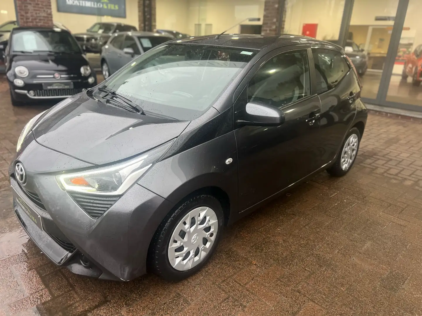 Toyota Aygo 1.0i VVT-i X-play II GPF**25117KM***GSM 0475323828 Grigio - 2