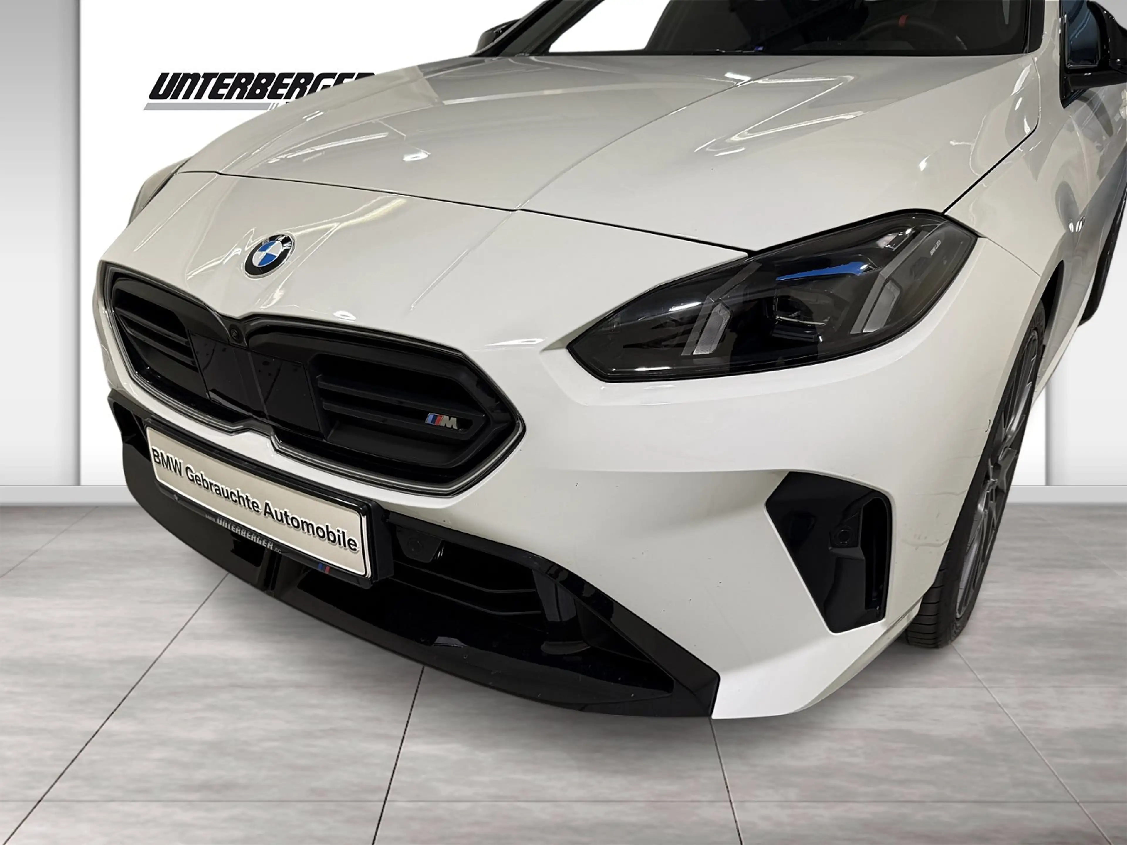 BMW 135 M135 xDrive Pro AHK M-Sitze ACC 360° HUD HK ALED — photo 6