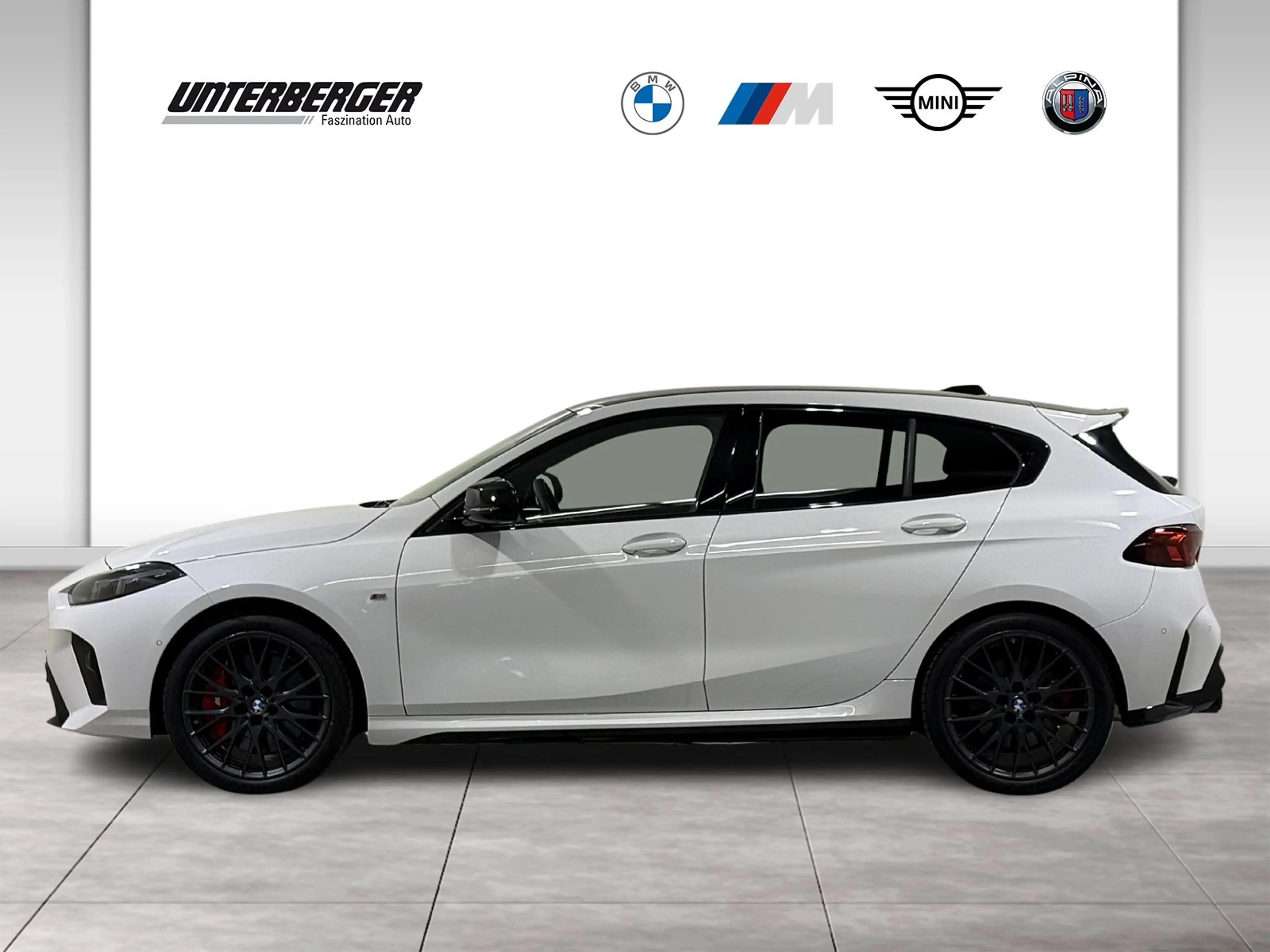 BMW 135 M135 xDrive Pro AHK M-Sitze ACC 360° HUD HK ALED — photo 2