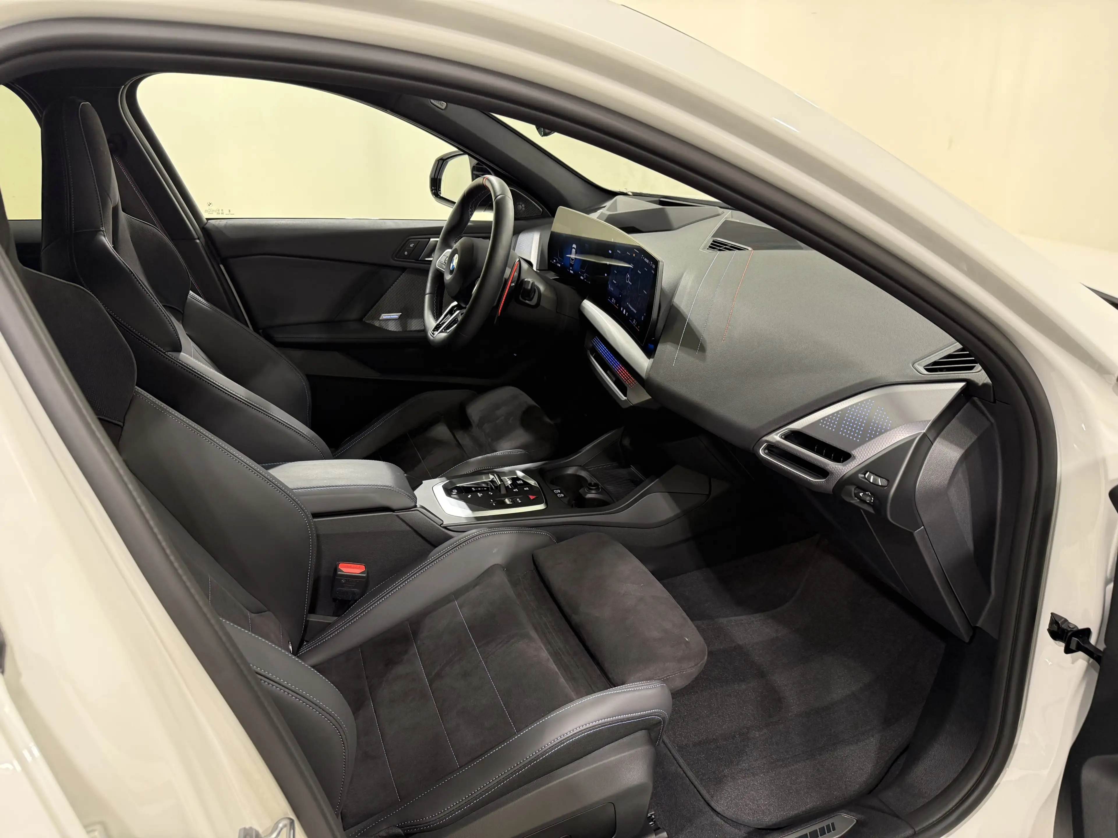 BMW 135 M135 xDrive Pro AHK M-Sitze ACC 360° HUD HK ALED — photo 10