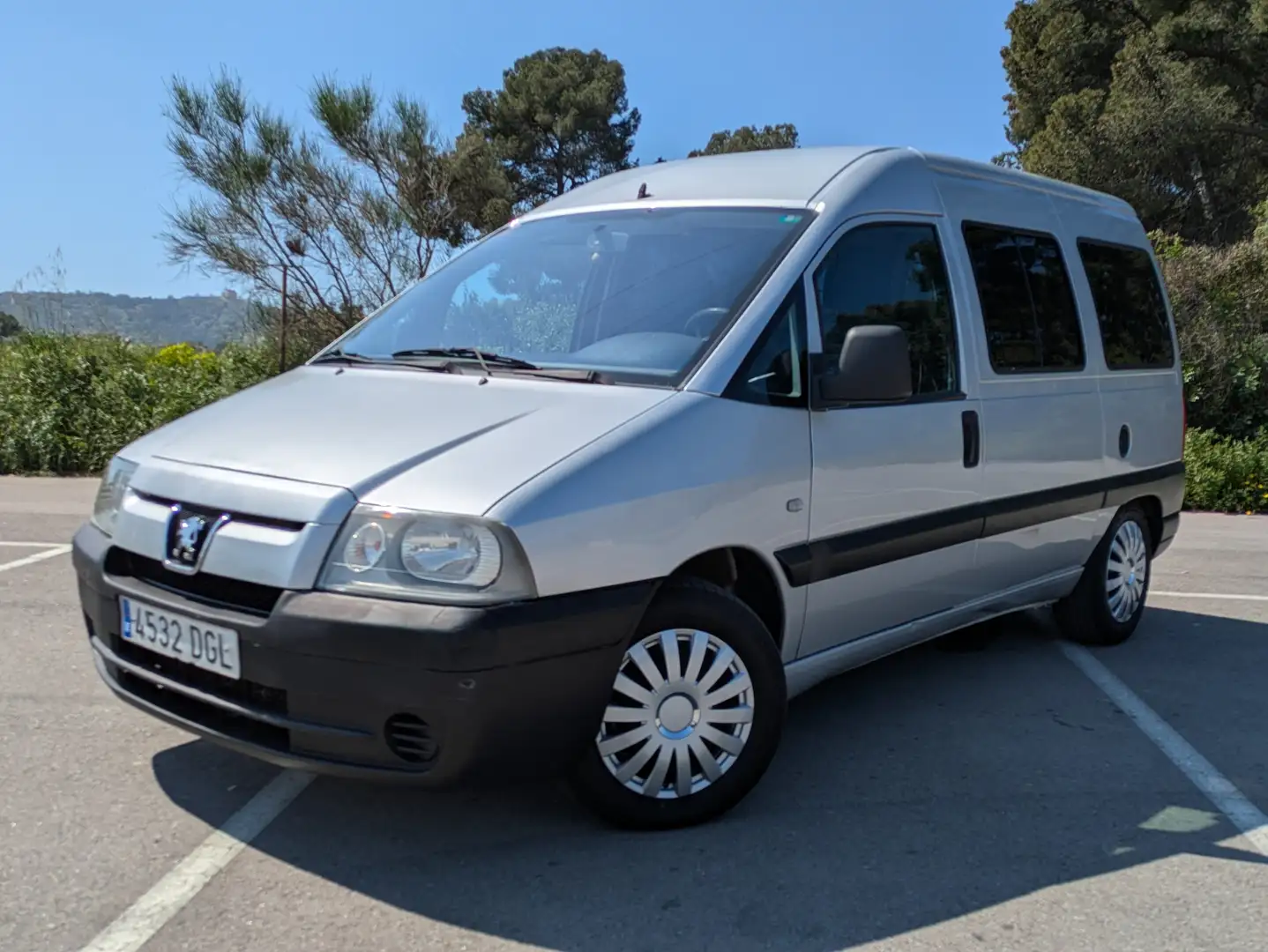 Peugeot Expert Expert Furgón 2.0HDI Acristalado 230 C 110 Silver - 1