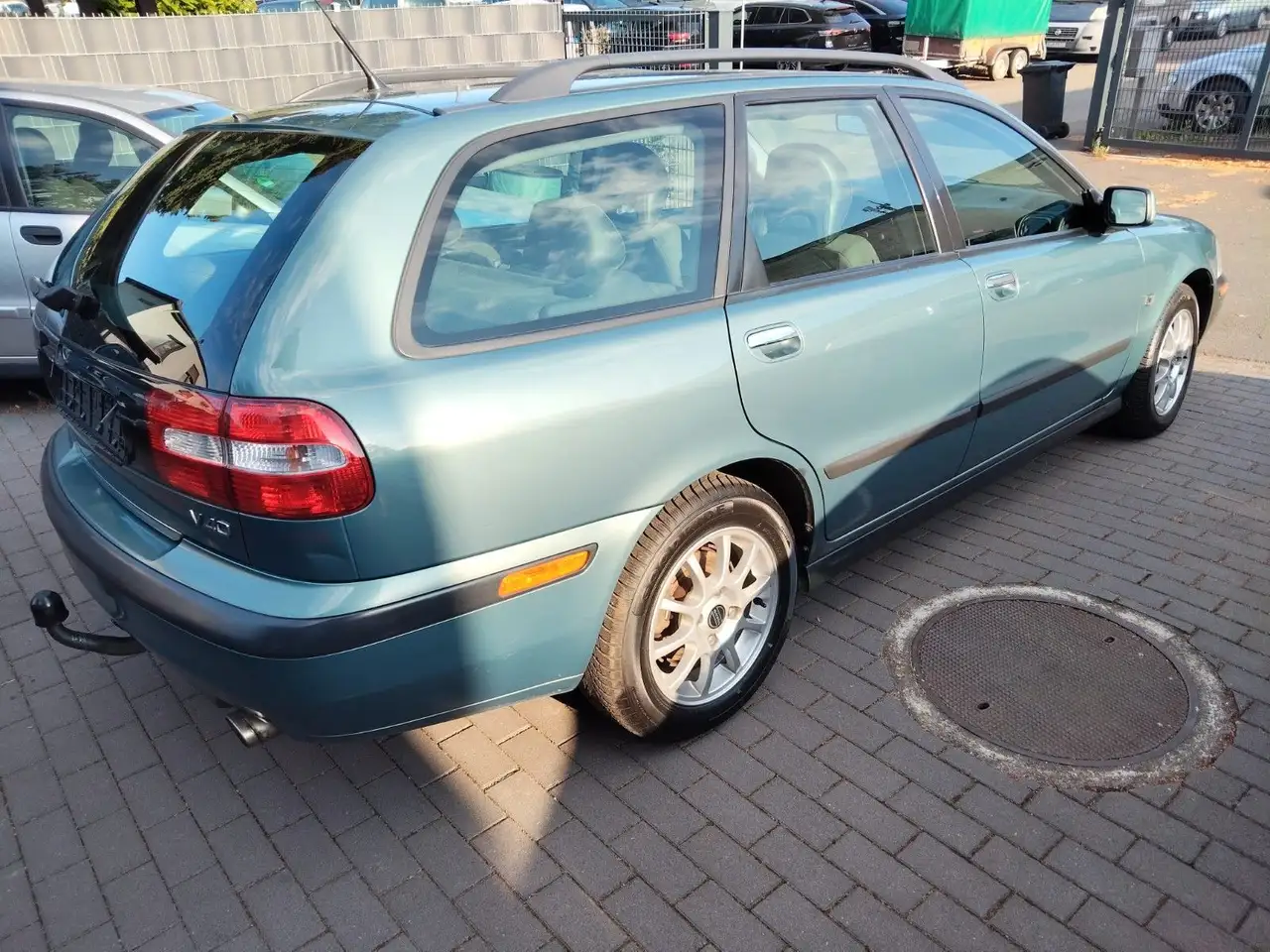 Volvo V40 1.8 Comfort - Quasi 1. Hand/Scheckheft, foto 9