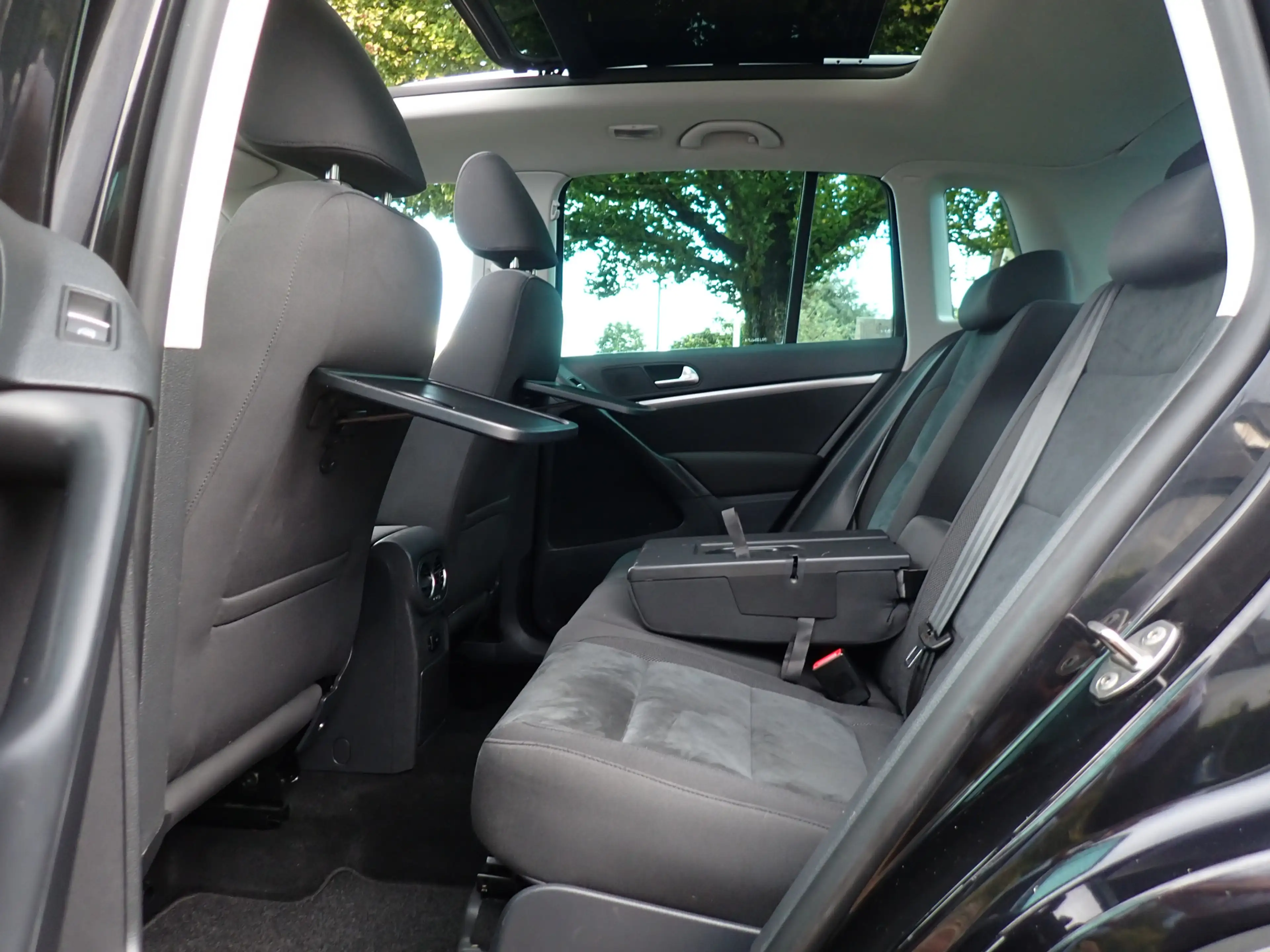 Volkswagen Tiguan 1.4 TSI Sport&Style / SCHUIFKANTEL-DAK / CRUISE / — photo 13