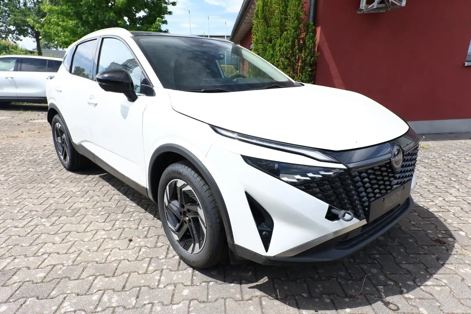 Nissan Qashqai N-CONNECTA AWD Pano 360° ACC SHZ Nav LED 116 kW... Weiß - 2