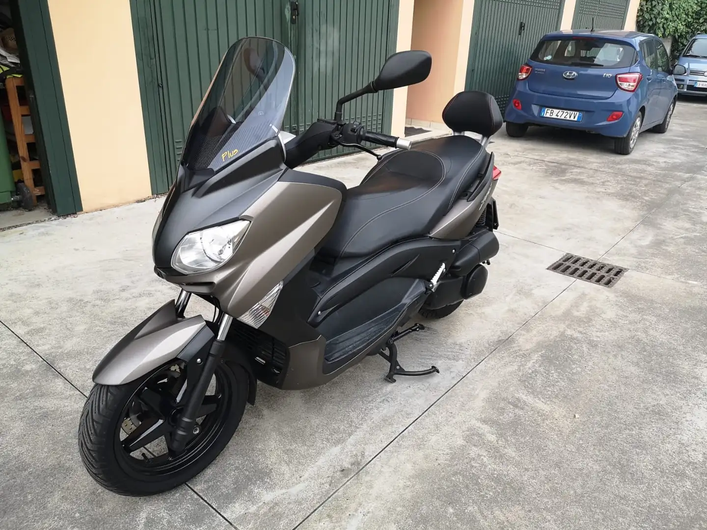 Yamaha X-Max 250 ABS Brun - 2