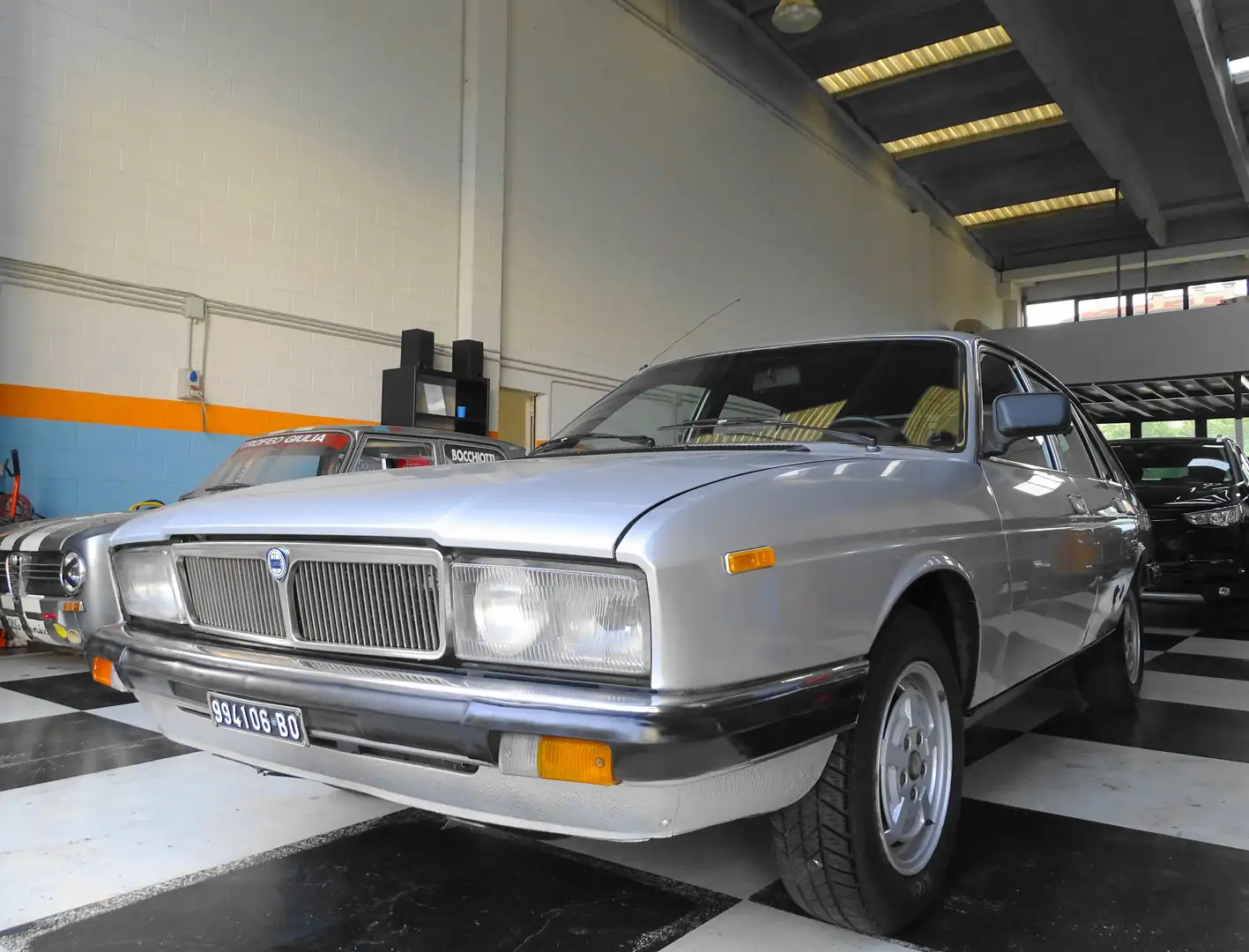 Lancia Gamma 2.0 berlina seconda serie Stříbrná - 1