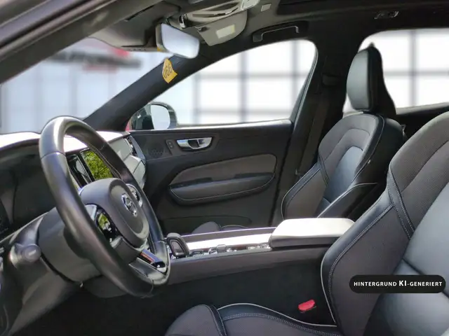 Volvo XC60 view 13