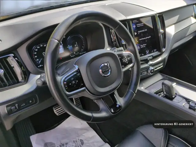 Volvo XC60 view 14