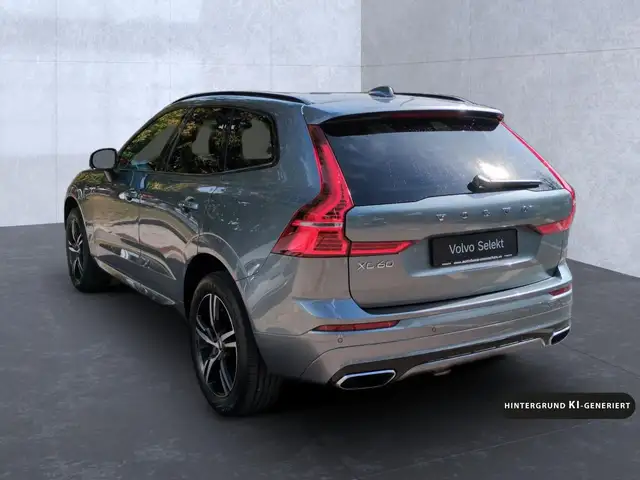 Volvo XC60 view 5