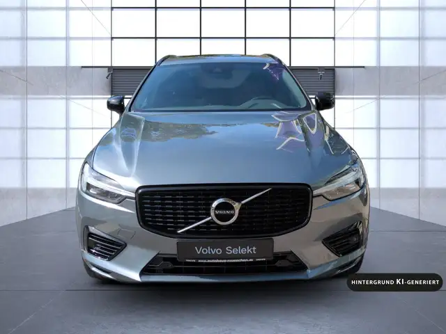 Volvo XC60 view 9
