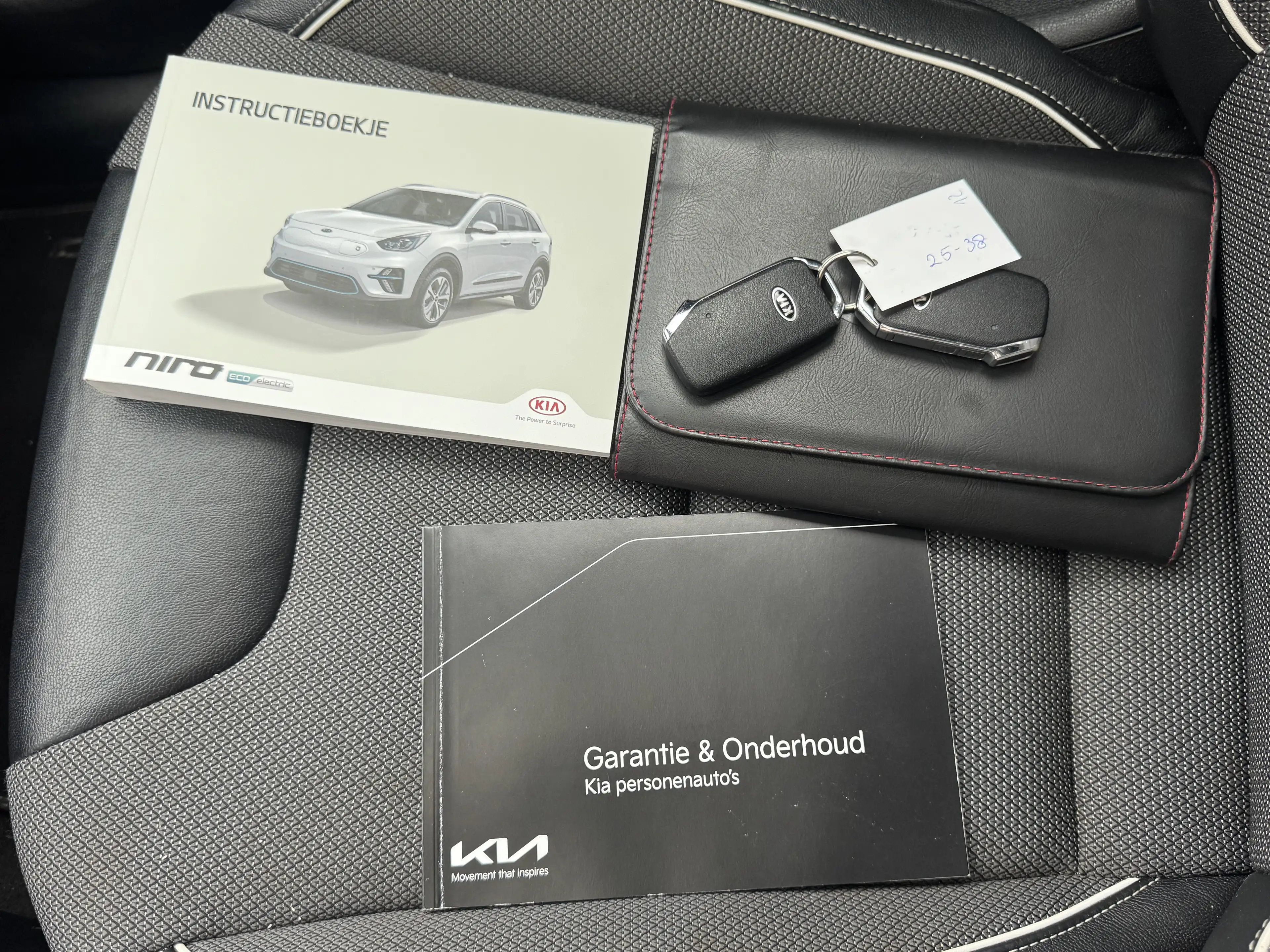 Kia e-Niro DynamicPlusLine 39kWh | SoH 100% | Navi | Camera | — photo 29