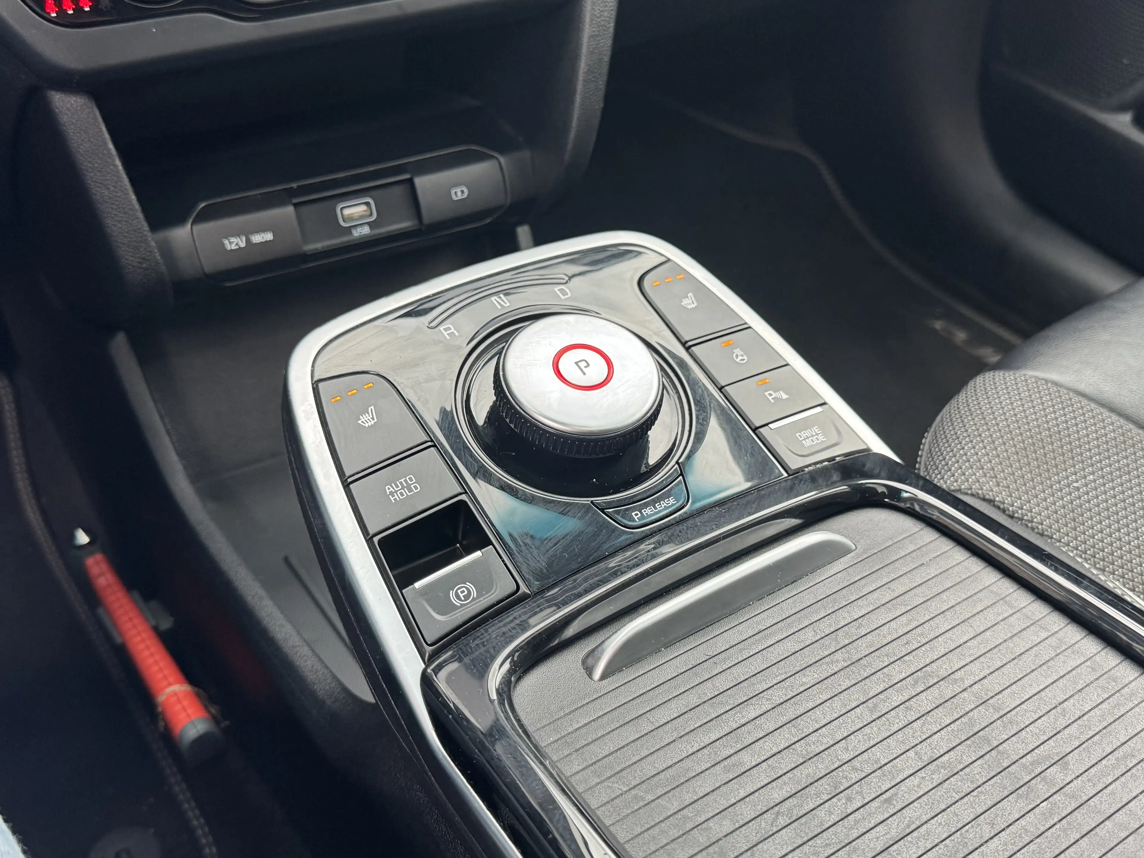 Kia e-Niro DynamicPlusLine 39kWh | SoH 100% | Navi | Camera | — photo 18