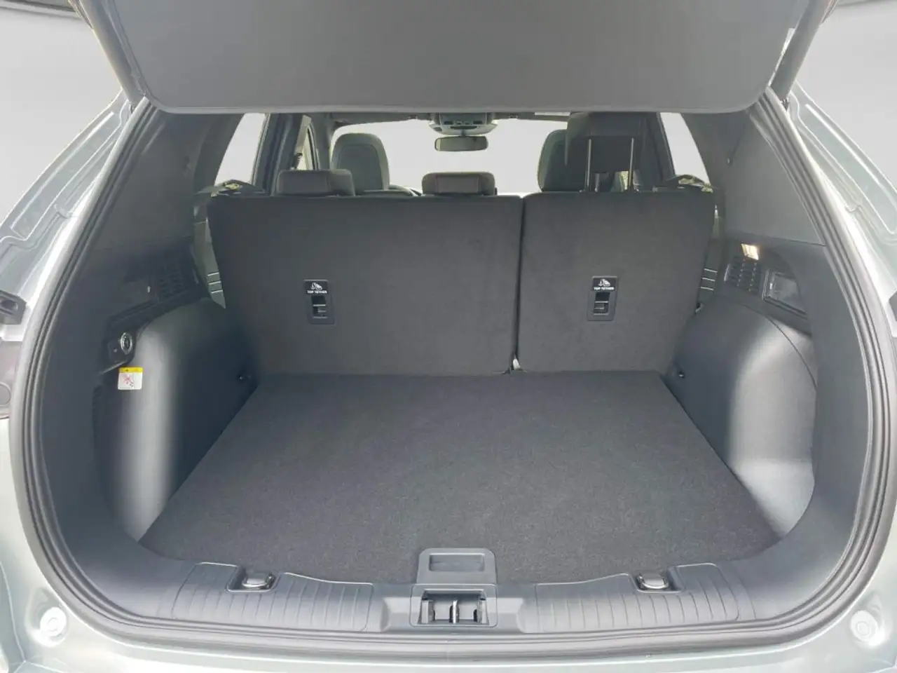 Ford Kuga 2.5 Duratec FHEV 4x4 ST-LINE X '' BlackPackage'' 7
