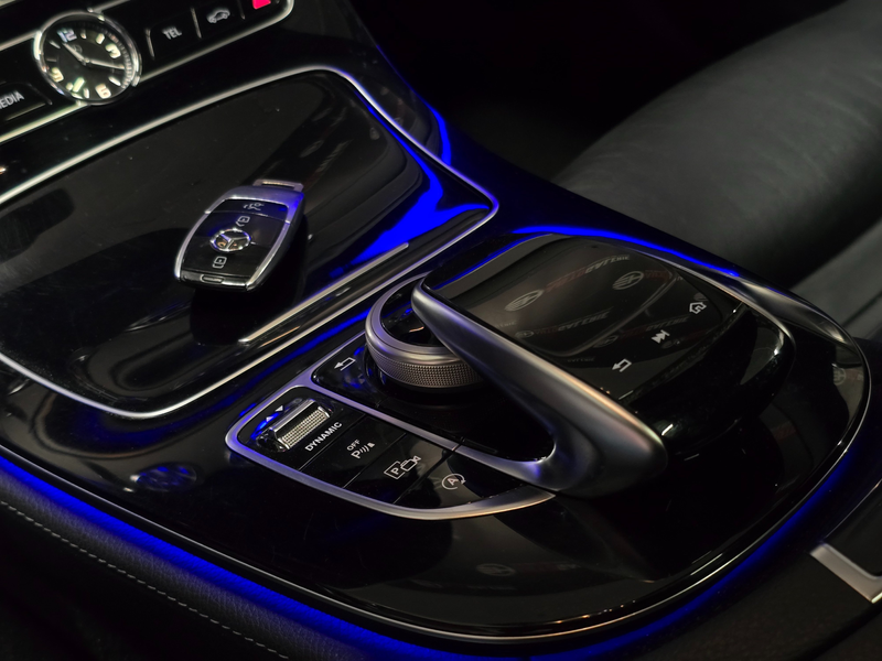 Mercedes-Benz E 350 E 350 d (213.033) — photo 14