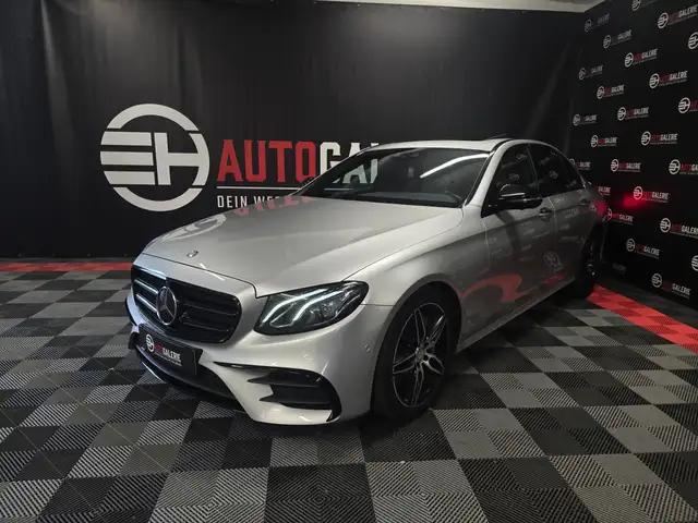 Mercedes-Benz E 350 E 350 d AMG Line E53 Look /360*Kamera/Navi/LED