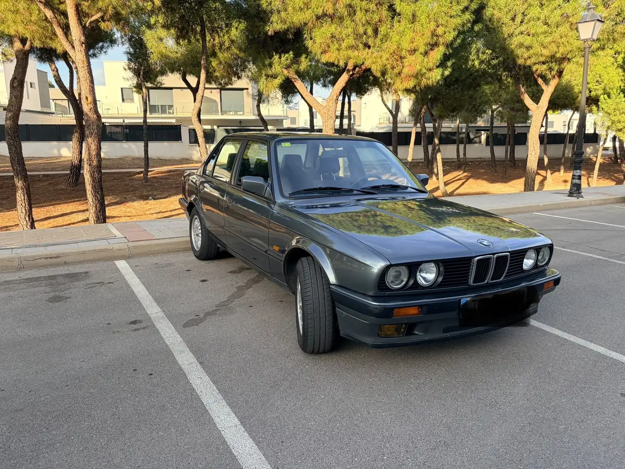 BMW 320i Touring, foto 3