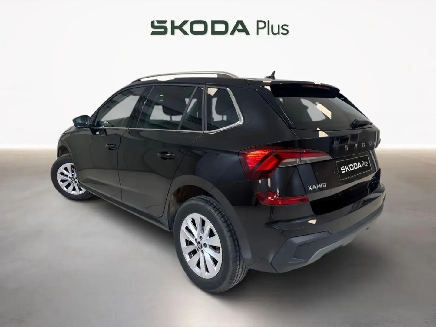Skoda Kamiq 1.0 TSI Selection 85kW Negro - 2