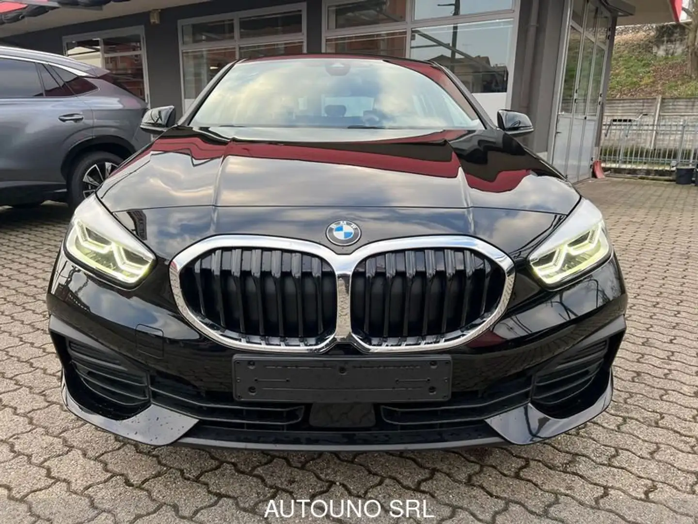 BMW 116 116i 5p. Advantage - 2