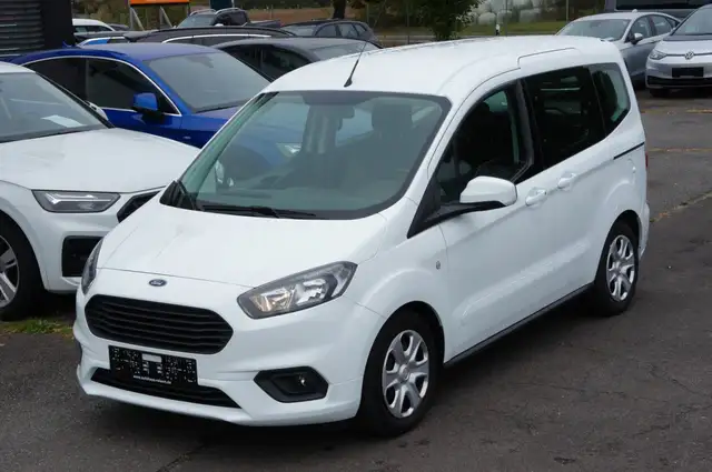Ford Tourneo Courier Trend *WIPA*BLT*5SITZE*2xSCH.TÜR