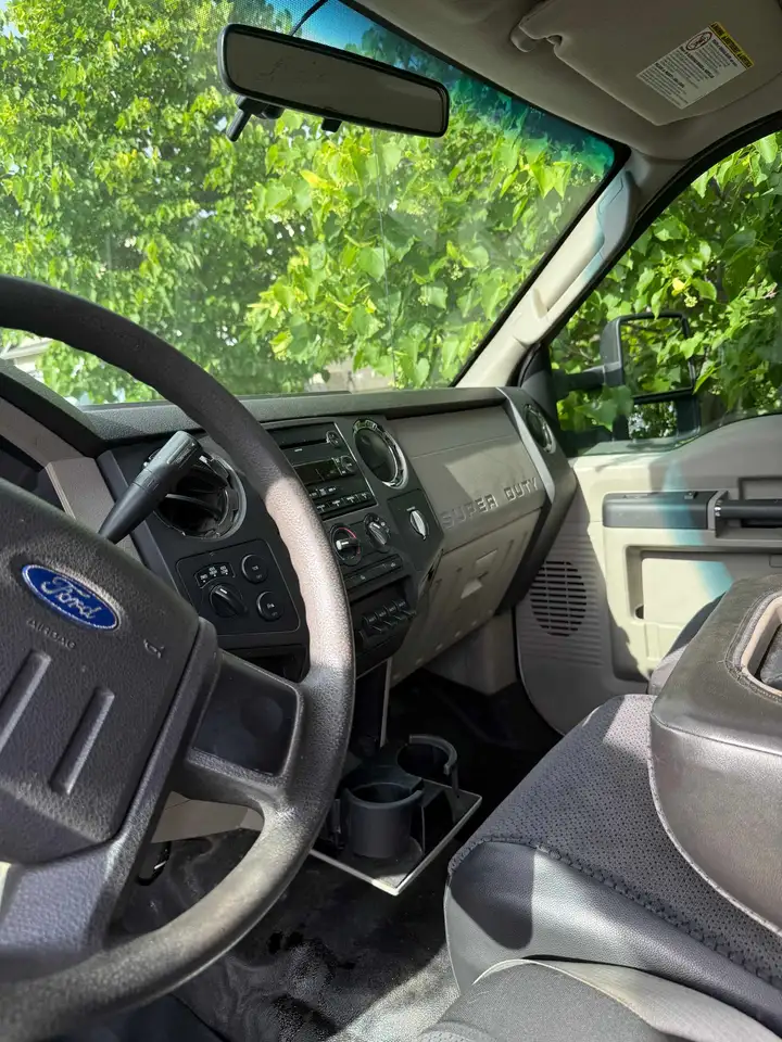 Ford F 350 photo Ford F 350