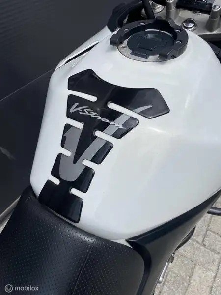 Suzuki V-STROM 650 - foto 6