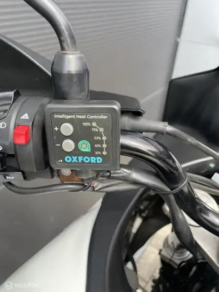 Suzuki V-STROM 650 - foto 5