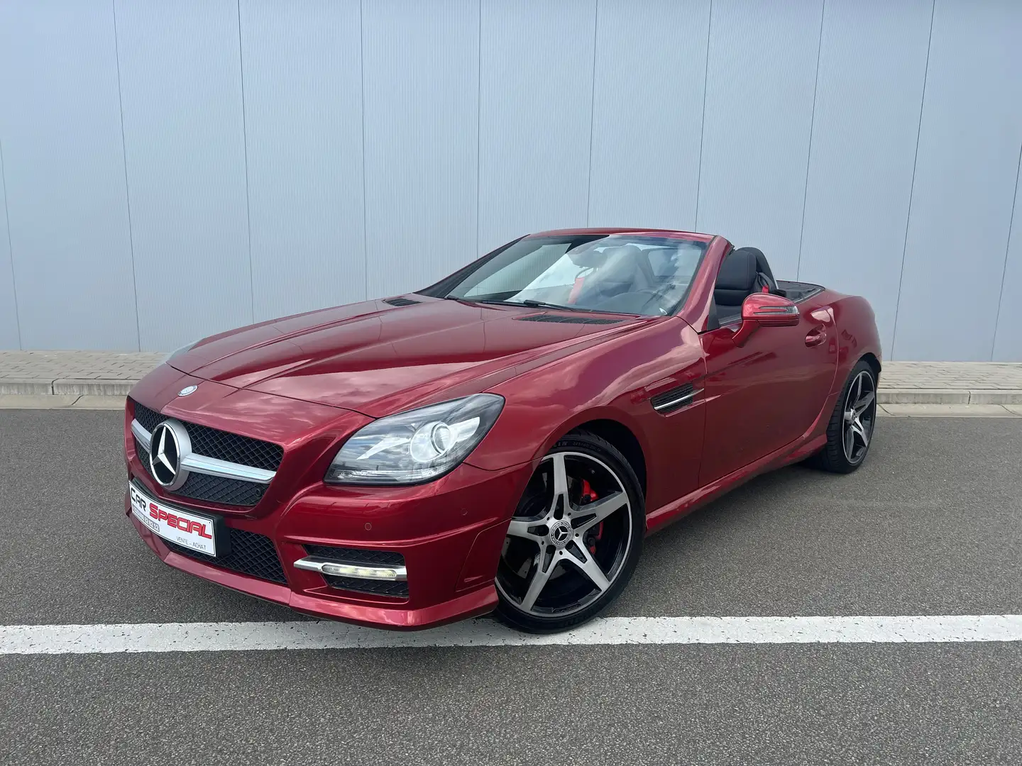 Mercedes-Benz SLK 200 SLK 200 Pack AMG - Boite aut - toit panoramique Red - 1