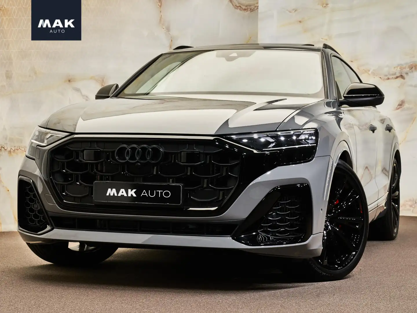 Audi Q8 60 TFSI e Quattro Pro Line S Competition, Audi Exc Grijs - 1
