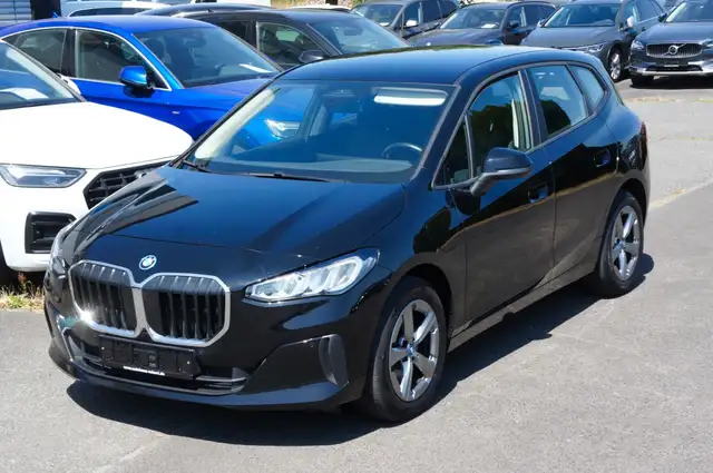 BMW 230e xDrive Active Tourer*NAV*KAM*LIVE*APP*LED