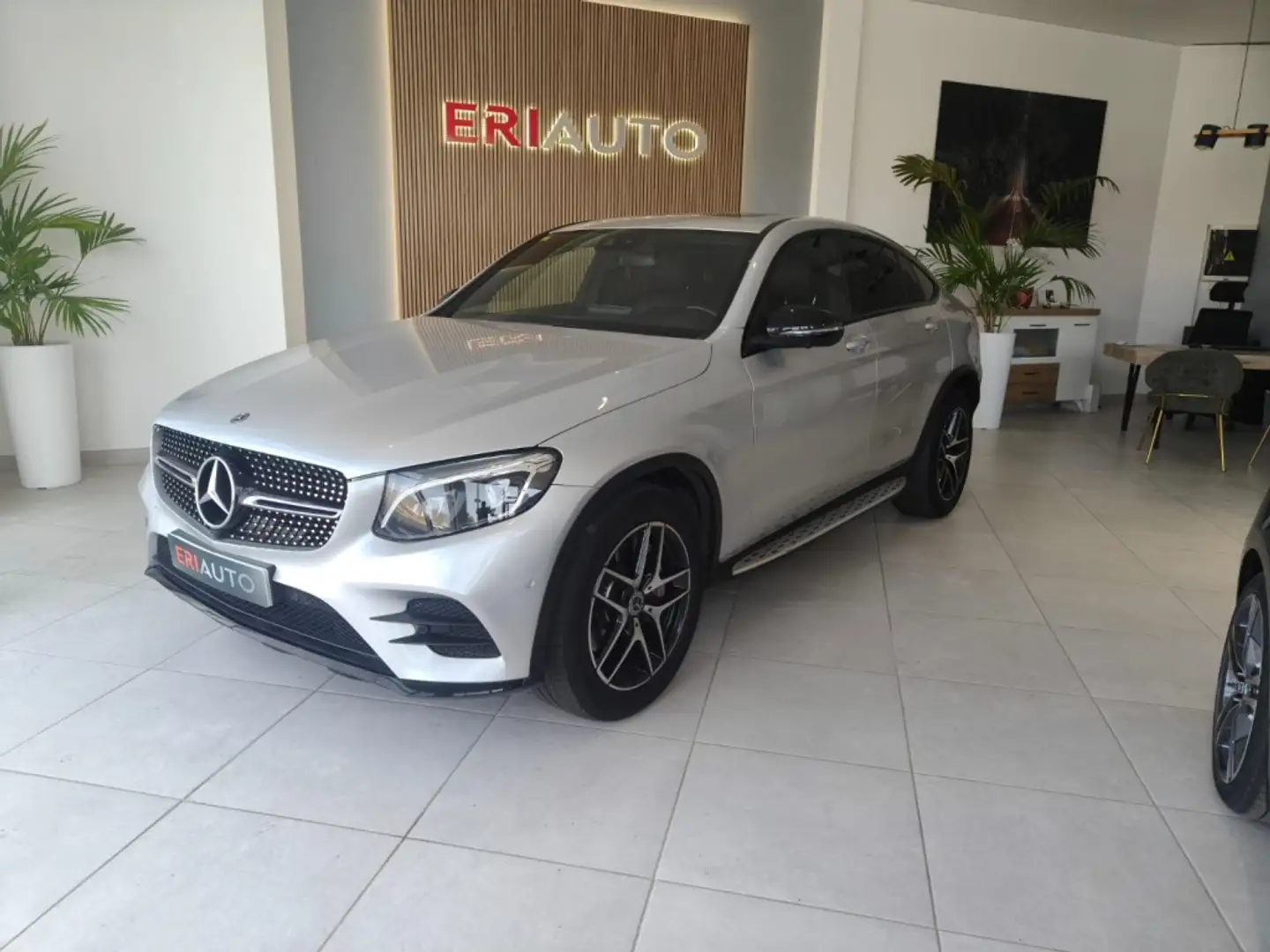 Mercedes-Benz GLC 220 Coupé 220d 4Matic 9G-Tronic Gris - 1