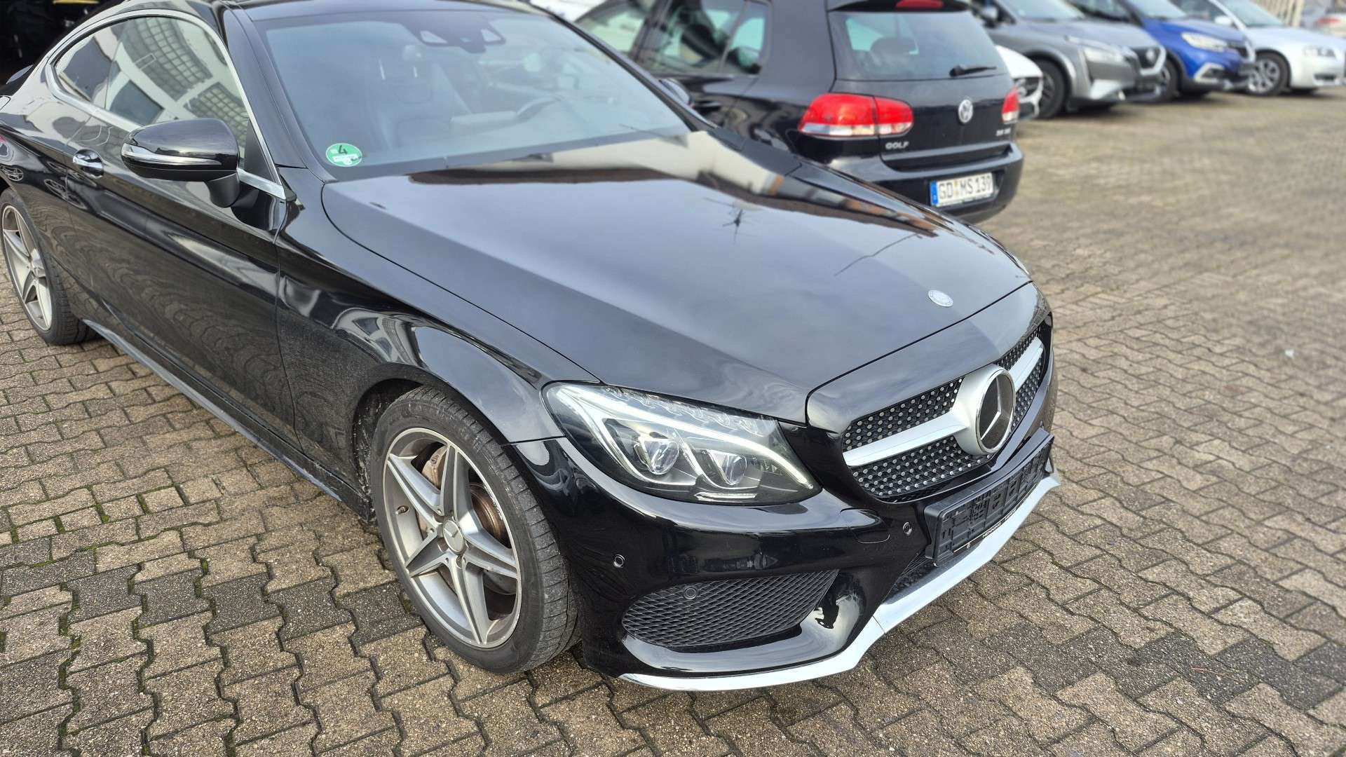 Second hand Mercedes Benz C-Class 